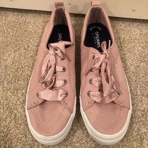 Sperry pink sneakers